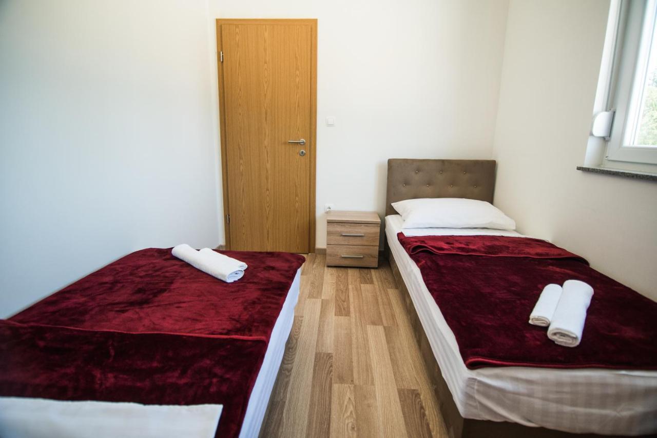 Apartments Slapovi Studenci Екстериор снимка